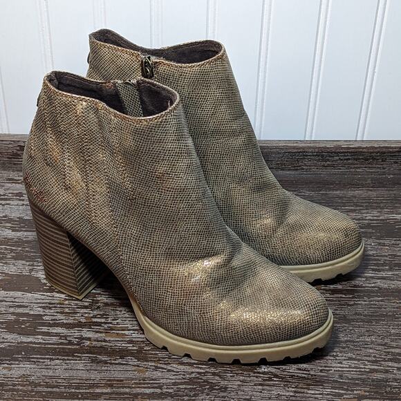 Blowfish Women's Gold Metallic Stacked Heel Side Zip Ankle Boot Size 8 - Picture 1 of 7